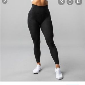 Alphalete Halo leggings black size S, Brand New
